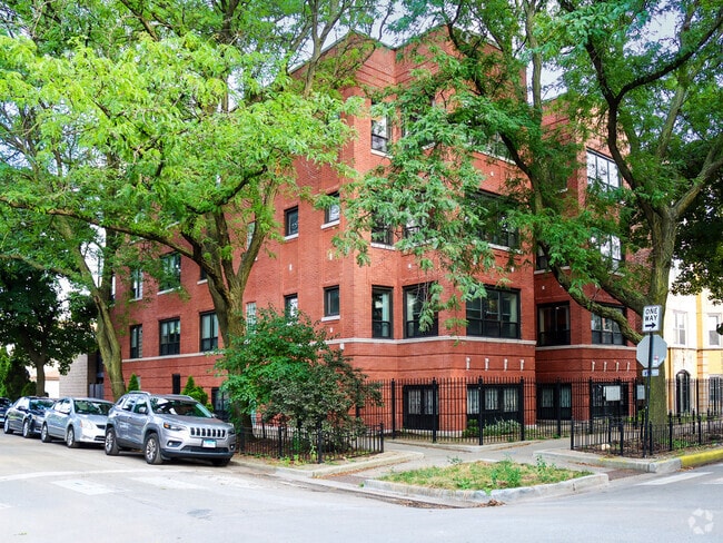Building Photo - 2649 N Washtenaw Ave Unit 3 Rental