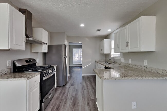 Photo - 2217 Clemson Dr