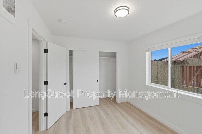 Photo - 812 S 19th St