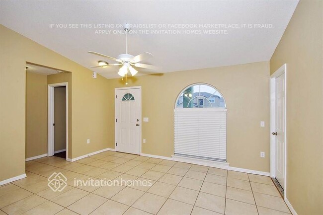 Photo - 711 Hawk Ln
