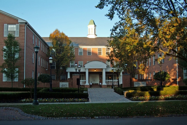 Parkview Arms Apartments