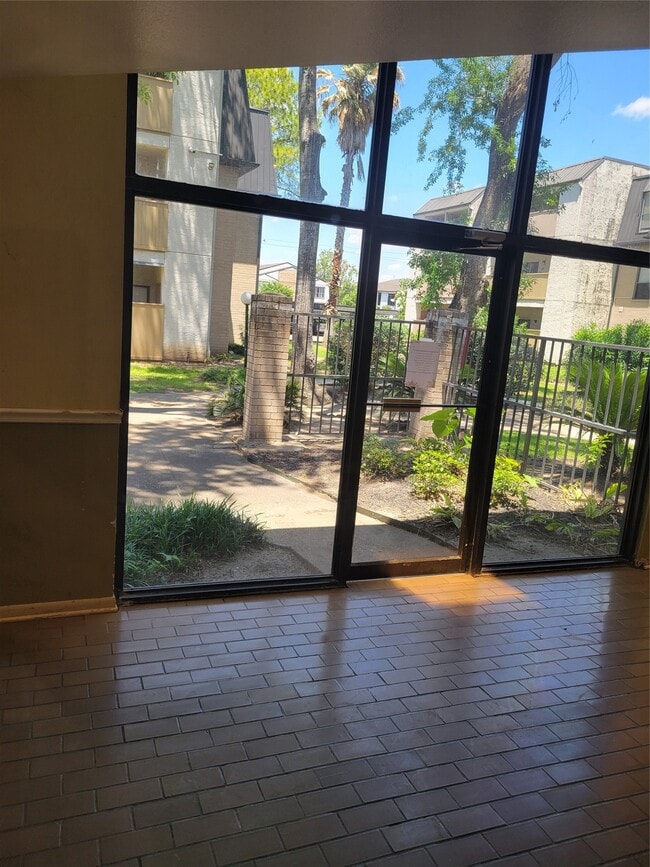 Photo - 8425 Hearth Dr Unit 25