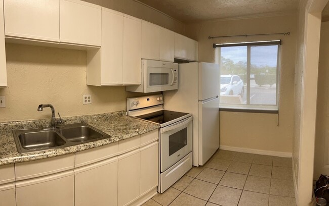 Photo - 139 Sparrow Dr