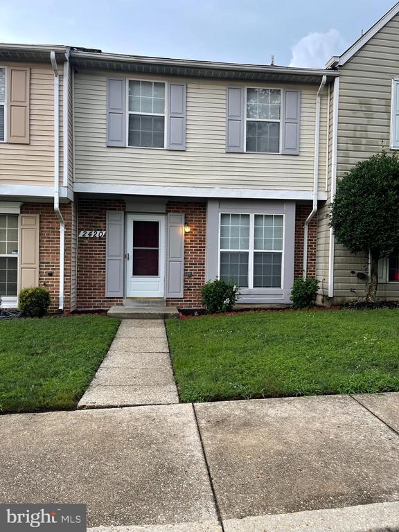 Building Photo - 2420 Rosecroft Ct Rental