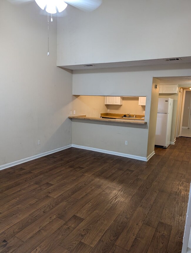 Photo - 2/2 Duplex Convenient to TCC and FSU