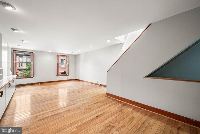 Photo - 241 S 23rd St