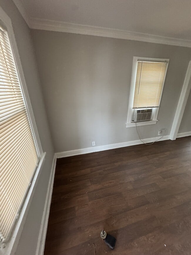 Photo - 2422 E 70th Terrace