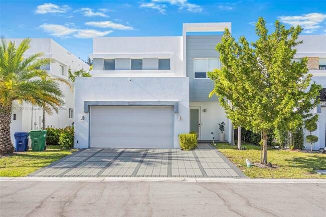 Photo - 10373 NW 68th Terrace Casa