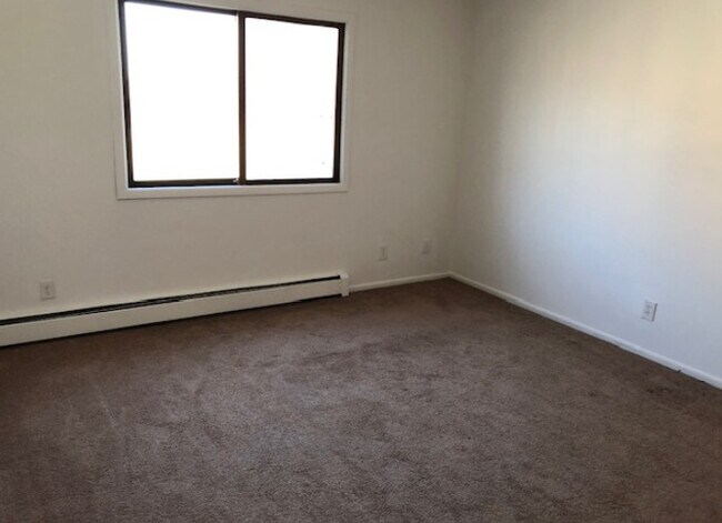 Parkwood Apartments