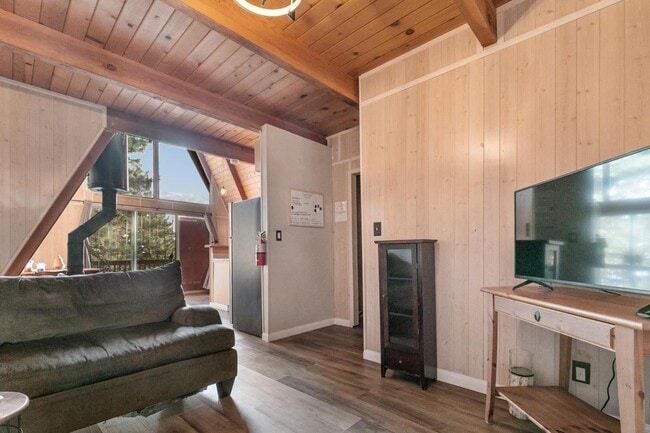 Photo - 31543 Panorama Dr