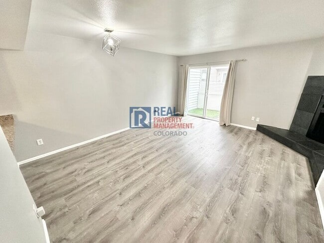 Photo - 251 S Nome St