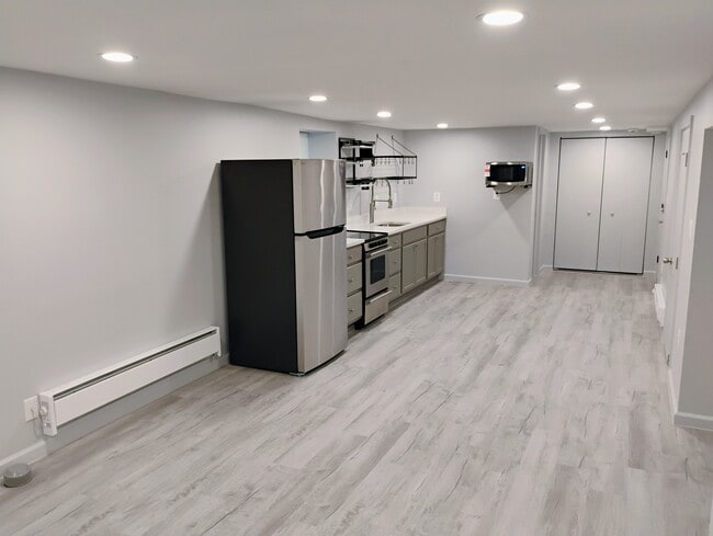 Photo - 3609 W Forest Park Ave Unit #2