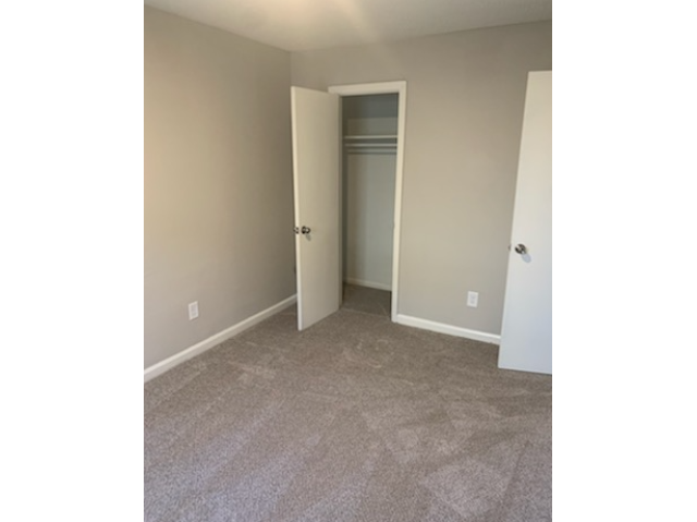 Heritage bedroom carpet 2