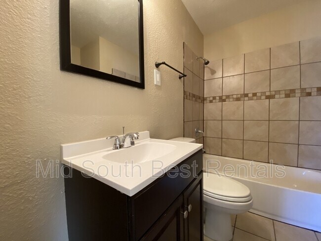 Photo - 4428 Sunny View Dr