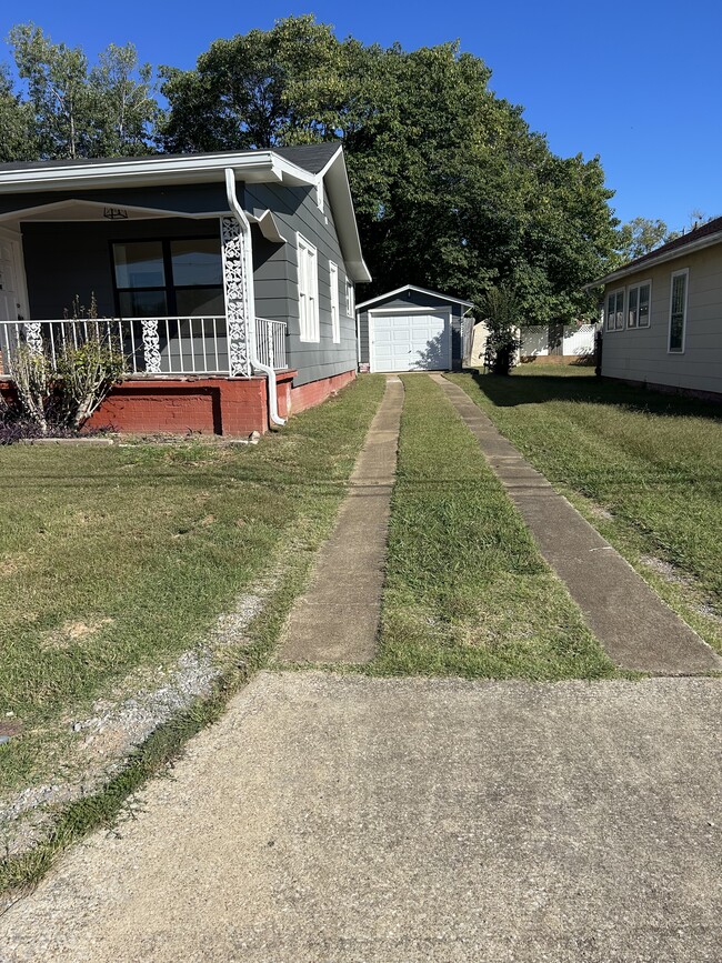 Photo - 105 Cross St