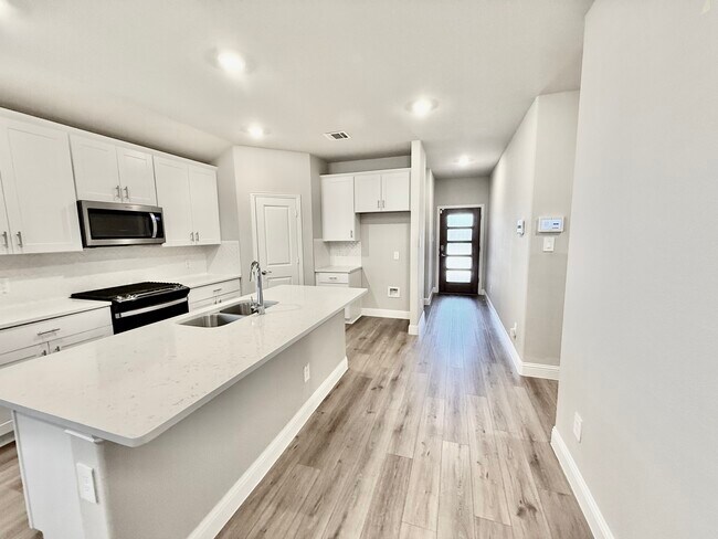 Photo - 2358 Aspen Hl Dr Unit 1