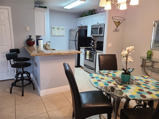 Photo - 8932 Manor Loop Unit 106