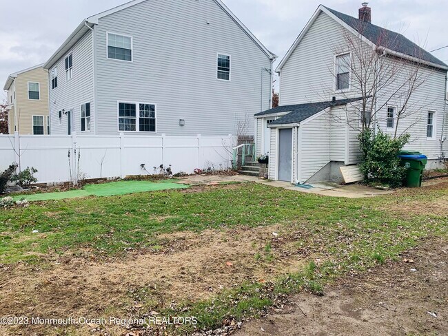 Photo - 45 Loring Ave