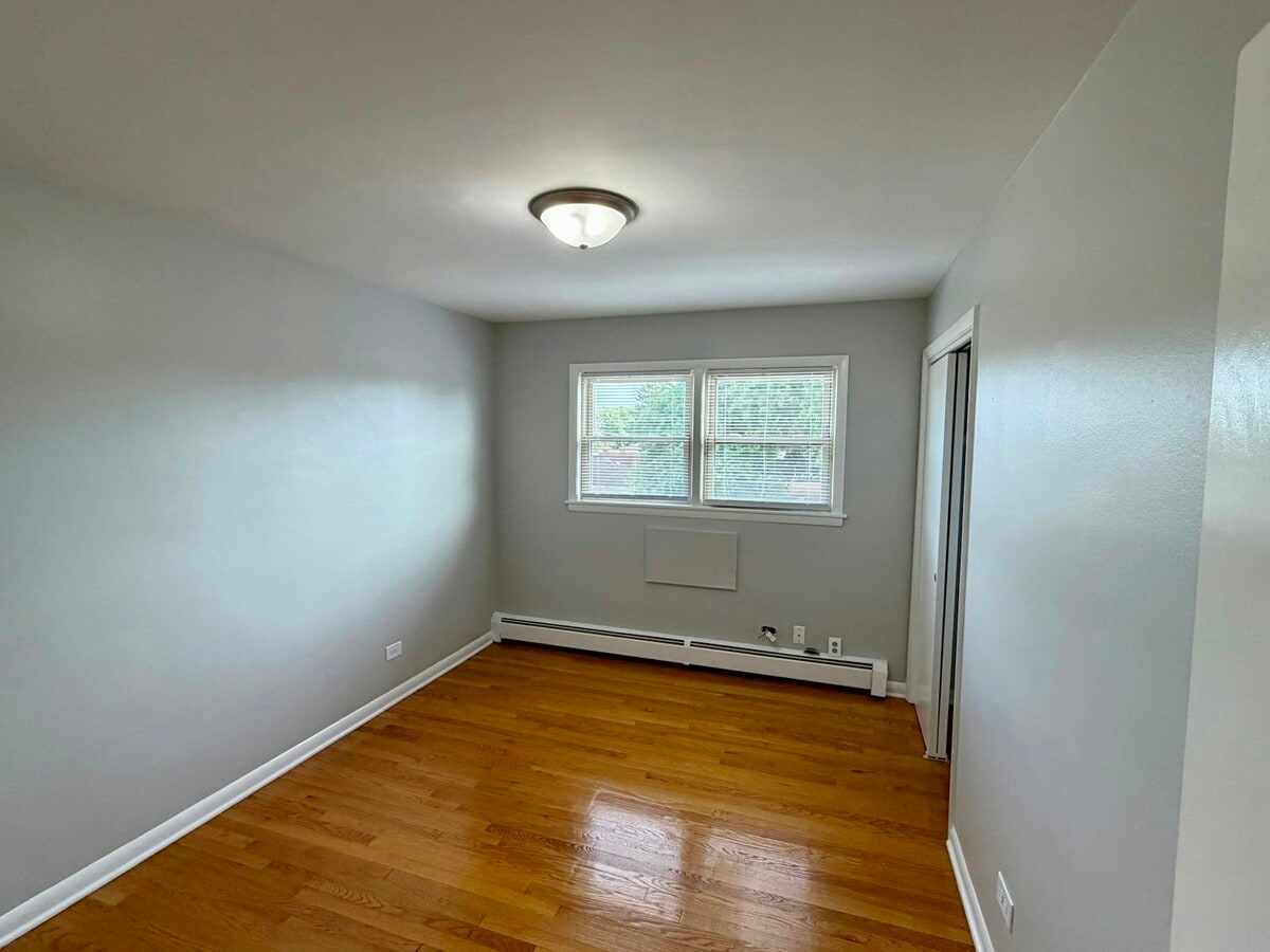 Photo - 2741 W 87th St Unidad 2E