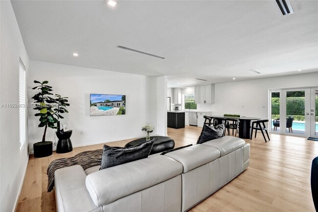 Photo - 7941 SW 143rd St