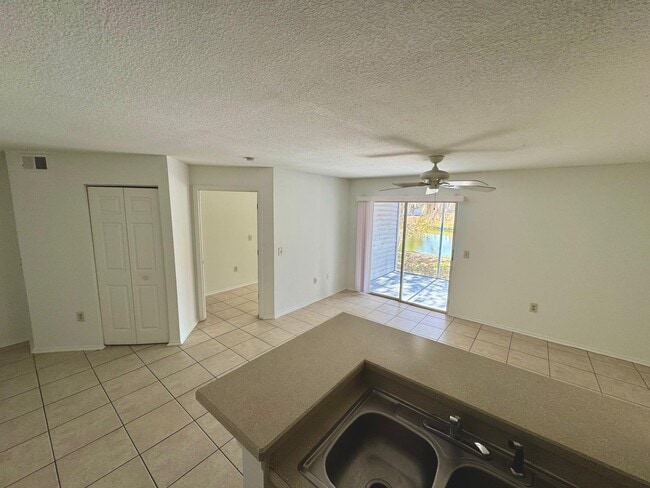 Photo - 1222 Bermuda Lakes Ln