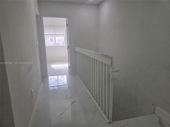 Photo - 17337 NW 7th Ave