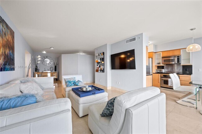 6365 Collins Ave Unit 4106