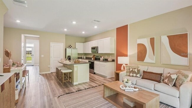 Photo - 8106 Swan Mist Wy