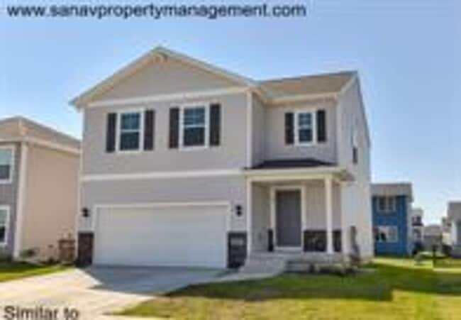 Building Photo - Modern Two-Story Home with Smart Technolog...