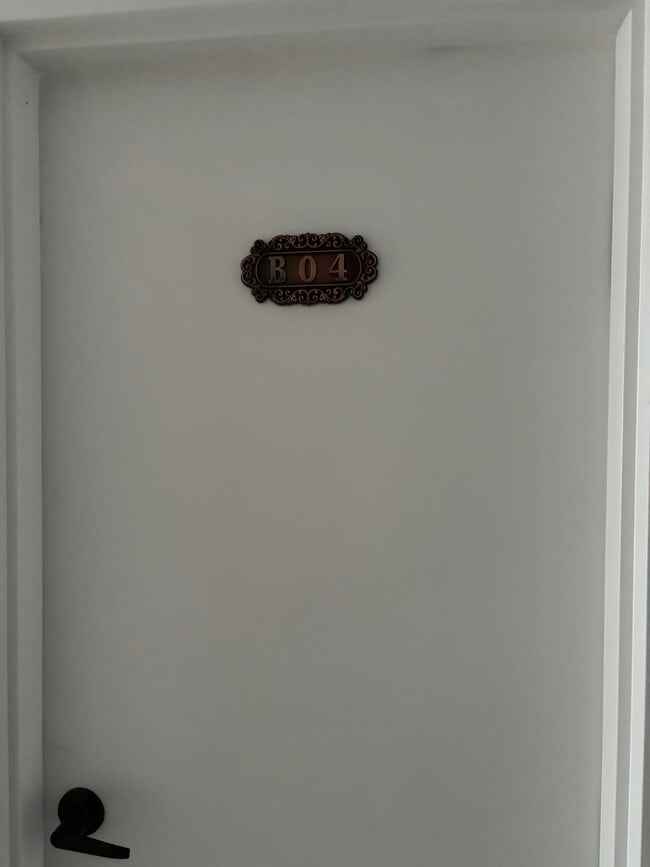 Building Photo - 334 Donlands Ave