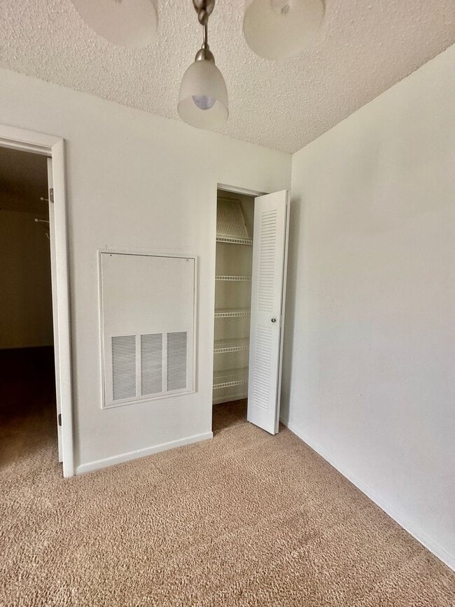 Photo - Beautiful 1 bed 1 bath condo in pristine location in Lake Mary