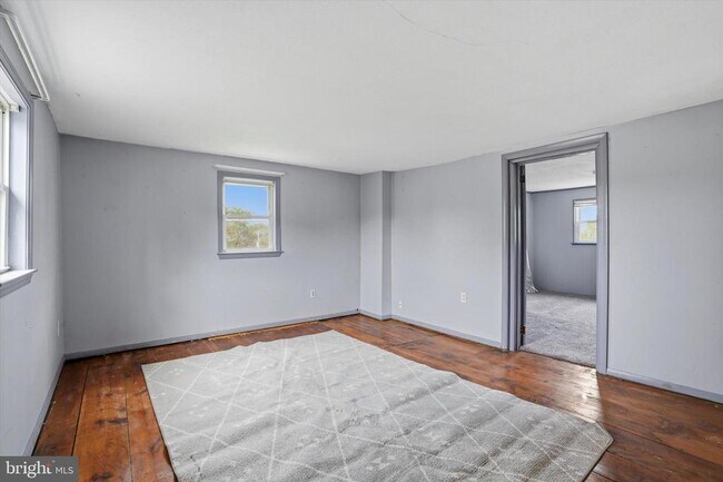 Photo - 847 Faust Rd Unidad FLOOR 2