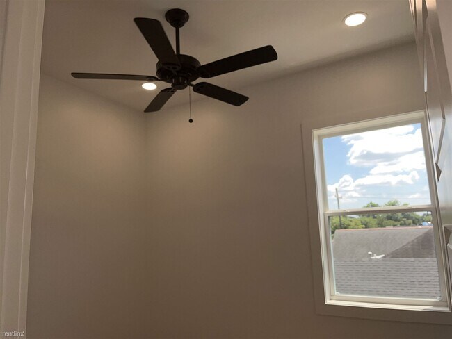 Photo - 2 br, 1.5 bath Duplex - 1662 North Tonti S...