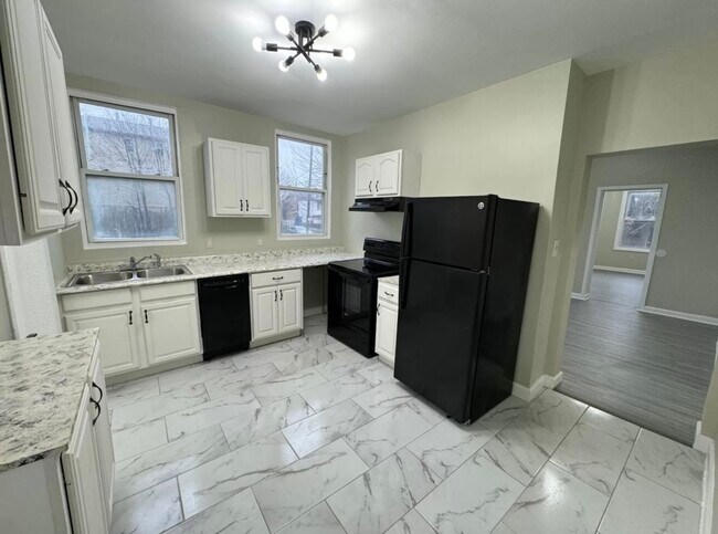 Photo - 360 Grove St Unidad 1