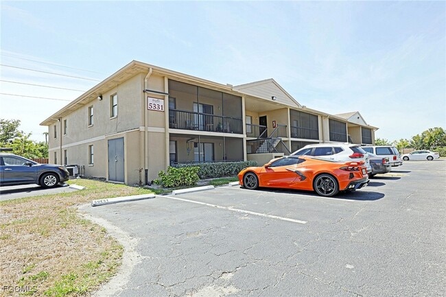 Building Photo - 5331 Summerlin Rd Unit 3104 Rental