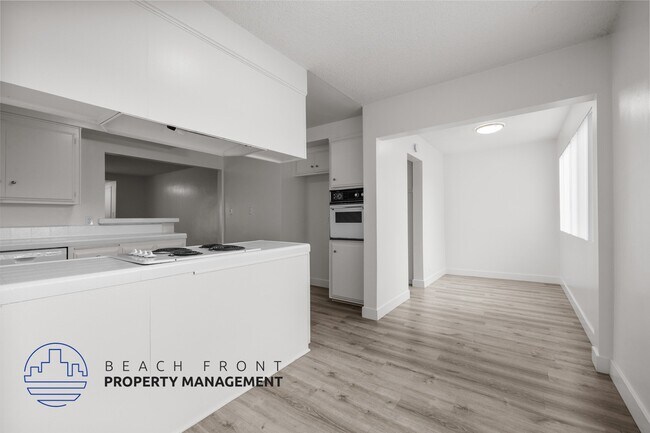 Photo - 355 Coronado Ave.