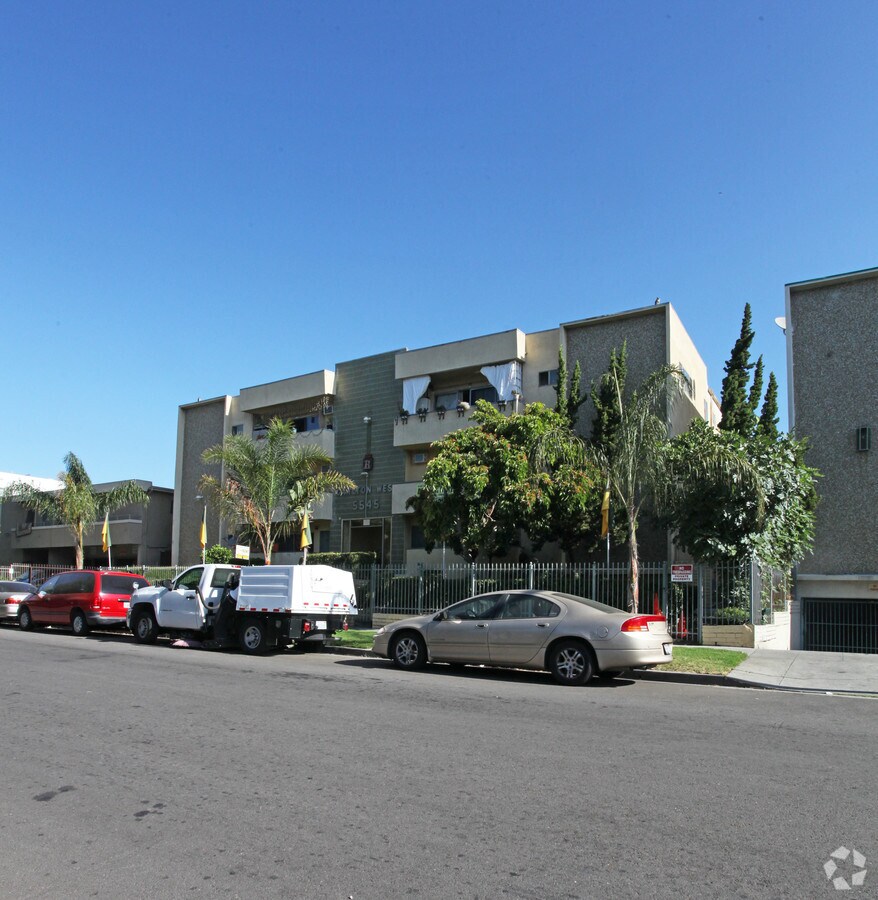 Carlton Weast Apartaments - Carlton West Apartments