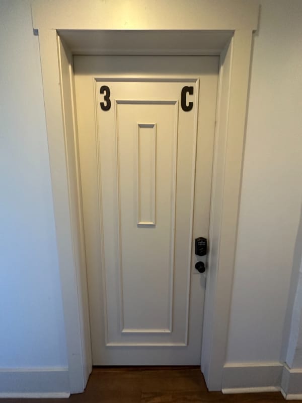 Building Photo - 519 E Capitol Ave Unit 3C