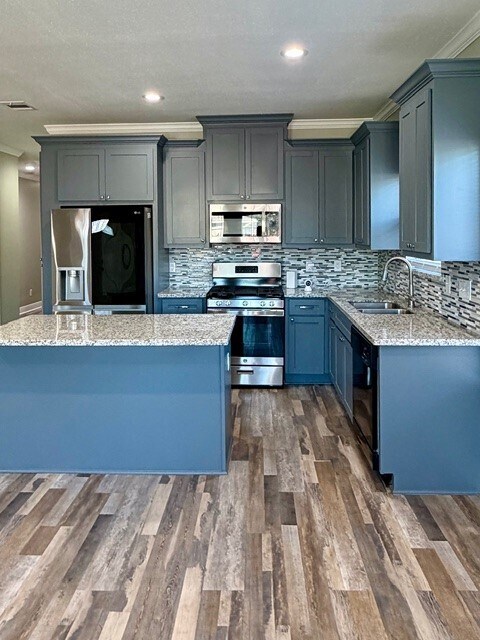 Photo - 3106 King St