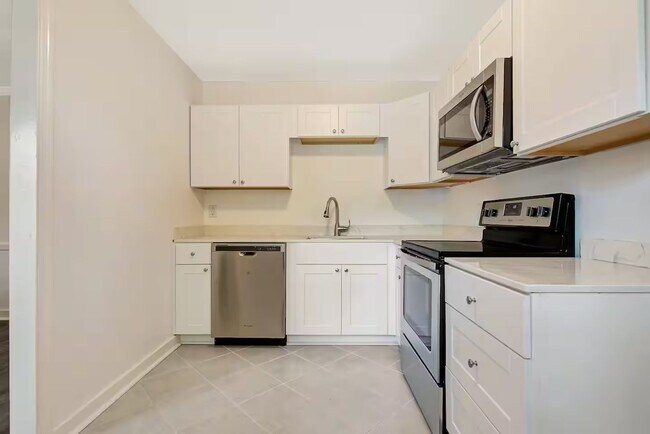 Photo - 19 Berkley Pl Apartamento Unidad 1 (A)