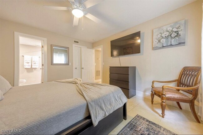 Photo - 4605 Bayshore Dr Unit G2