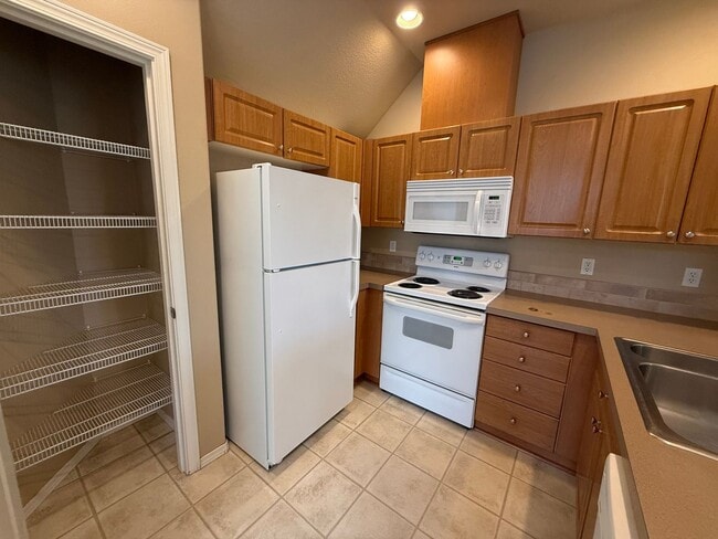 Photo - 2 Bed/1.5 Bath Townhome Near the Old Mill Unidad 300