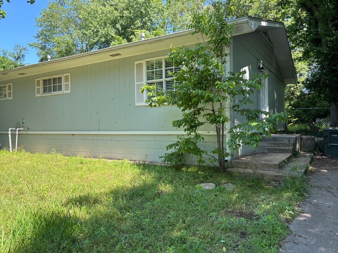 6450-6462 W Nicole Ln - 6450-6462 W Nicole Ln