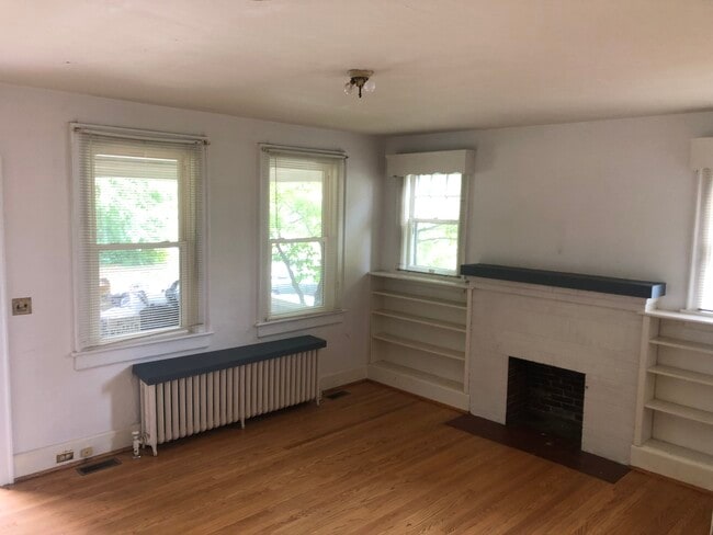 Building Photo - 1718 Westover Ave SW Rental