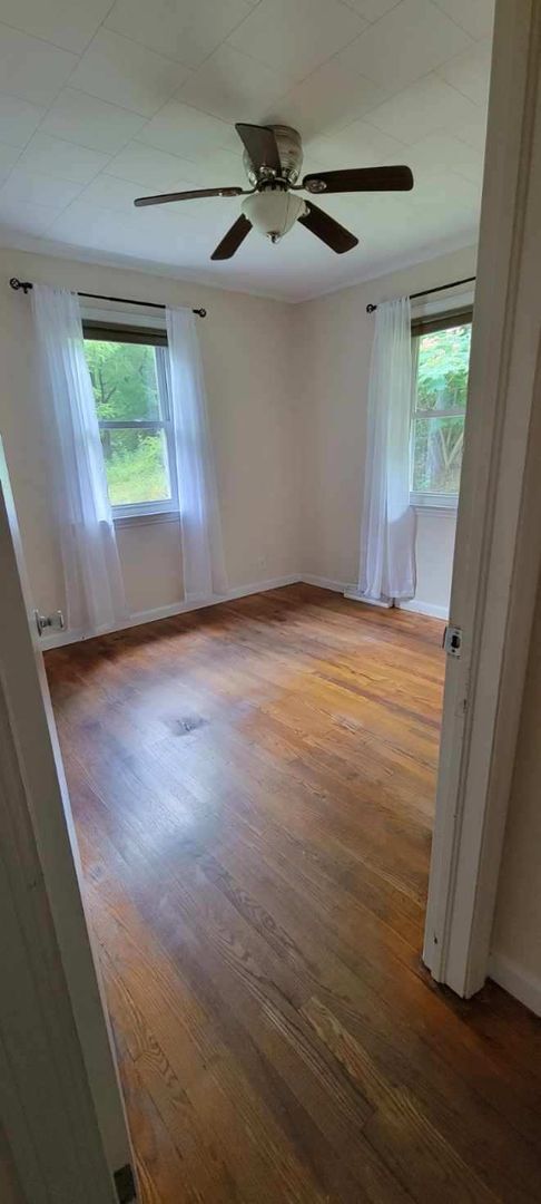 Photo - 3 Bd 1.5 Ba with 4 acres.