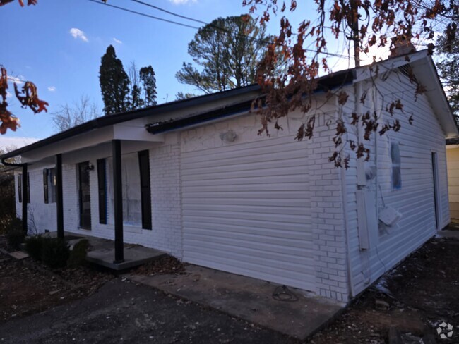 Building Photo - 4404 Mace Ln Rental