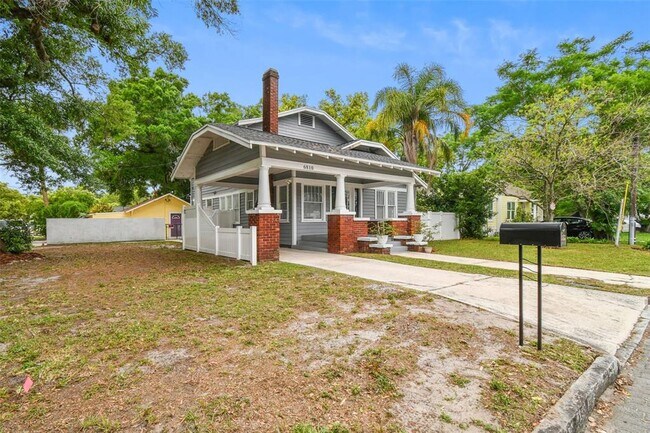 Photo - 6810 N Navin Ave