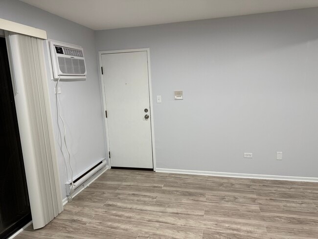 Photo - 502 E Spruce Dr