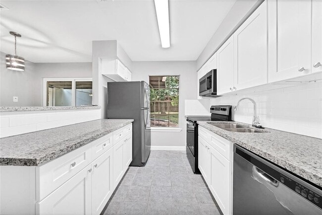 Photo - 18035 Rolling Creek Dr