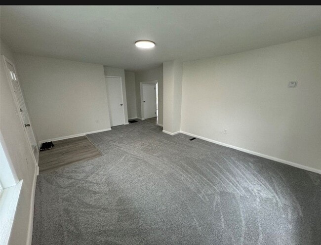 Photo - 702 Broad St Unit 1